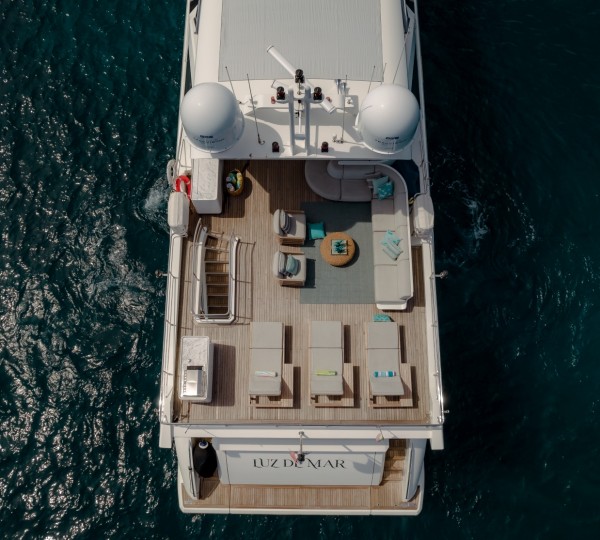 LUZ DE MAR Yacht Charter Details, Azimut | CHARTERWORLD Luxury Superyachts
